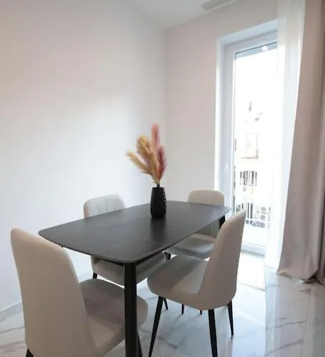 Apartment Chiaia Arcoleo House - Sofia *