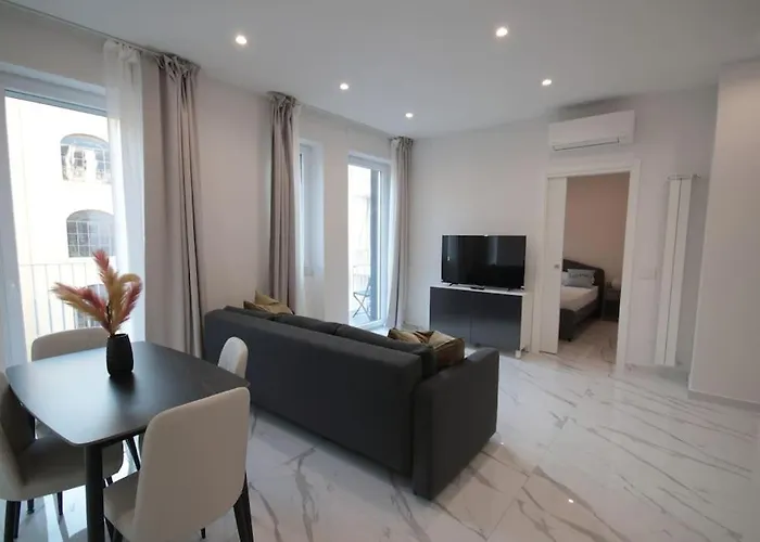 Apartment Chiaia Arcoleo House - Sofia